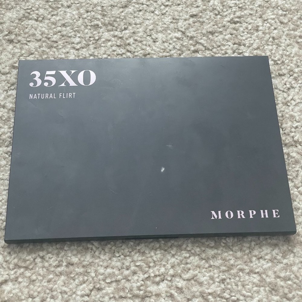 35XO Morphe Eyeshadow Palette
